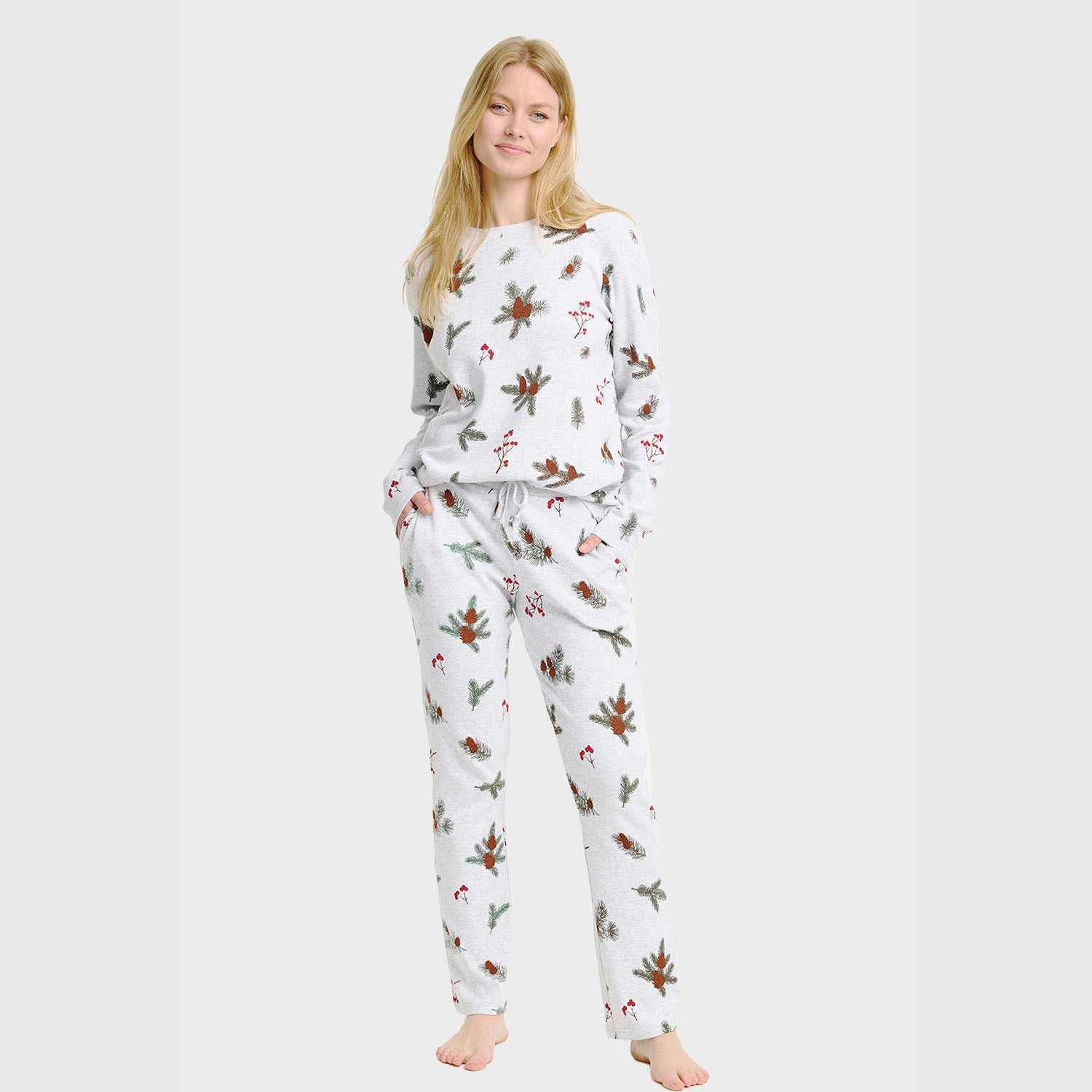 Ribbestrikket pysj – Dame